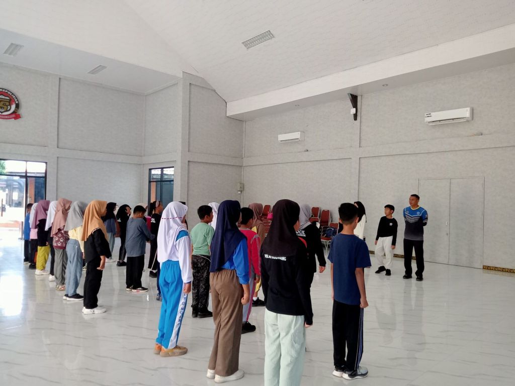 SATLANTAS POLRES SIJUNJUNG GELAR PEMBINAAN INTENSIF POLISI CILIK JELANG LOMBA POCIL HUT BHAYANGKARA KE-79 DI&nbsp;PADANG