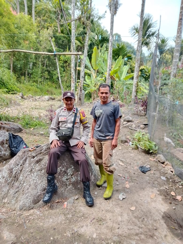 Berikan Rasa Aman, Bhabinkamtibmas Sampaikan Imbauan&nbsp;Kamtibmas
