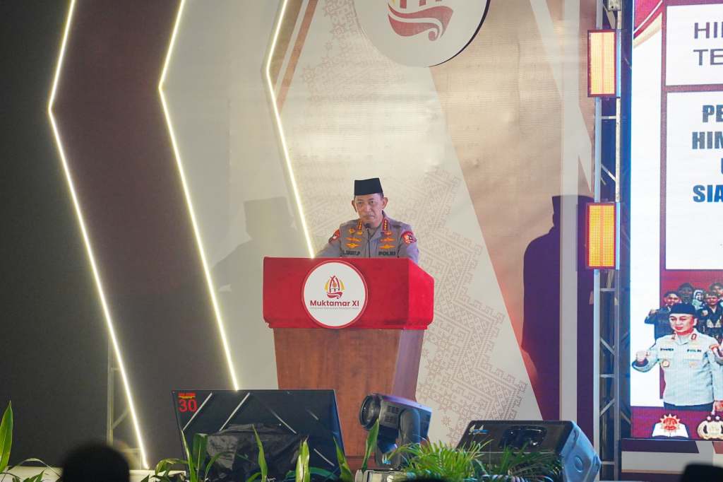 Buka Muktamar Hima Persis, Kapolri Ajak Jaga Nilai Persatuan-Kesatuan