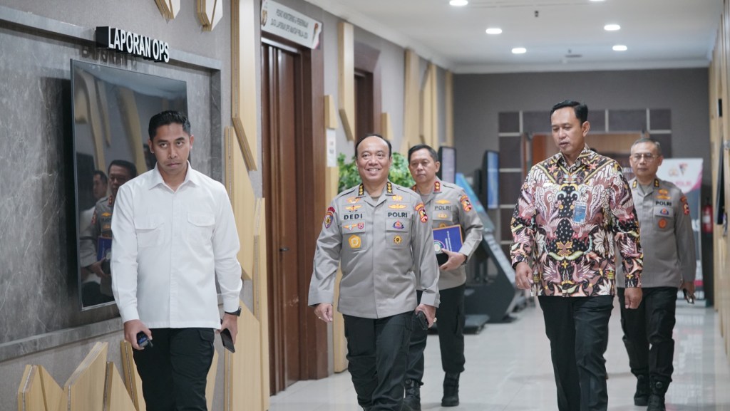 POLRI DAN BULOG GERAK CEPAT STABILKAN HARGA BERAS MELALUI GERAKAN PANGAN&nbsp;MURAH