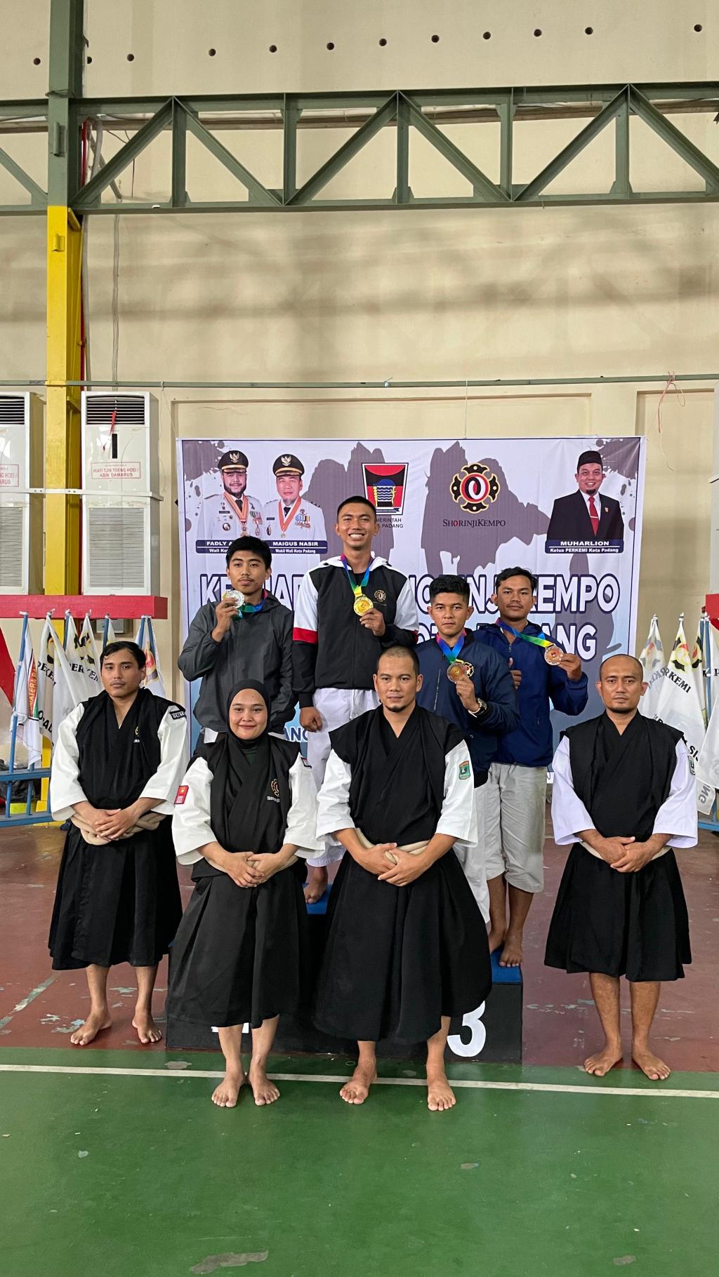 Personel Polda Sumbar Borong 7 Medali di Kejurda Kempo Piala Wali Kota Padang&nbsp;2025