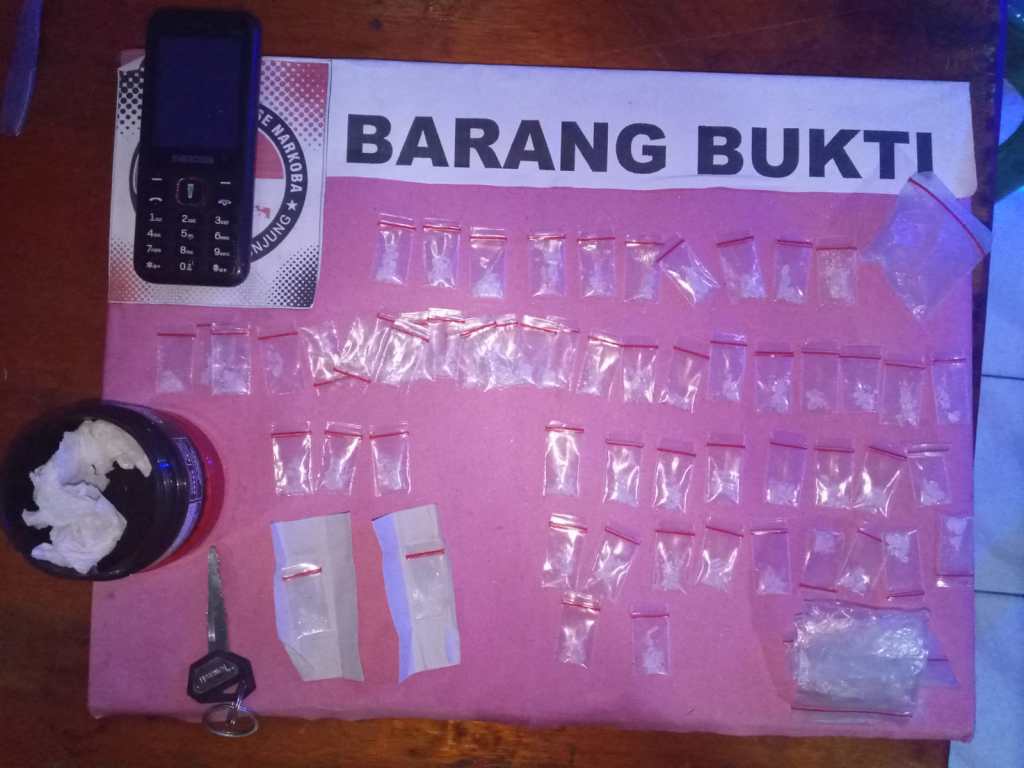 Polisi Sijunjung Panen Tangkapan Pengedar Sabu, 60 Paket Sabu&nbsp;Disita