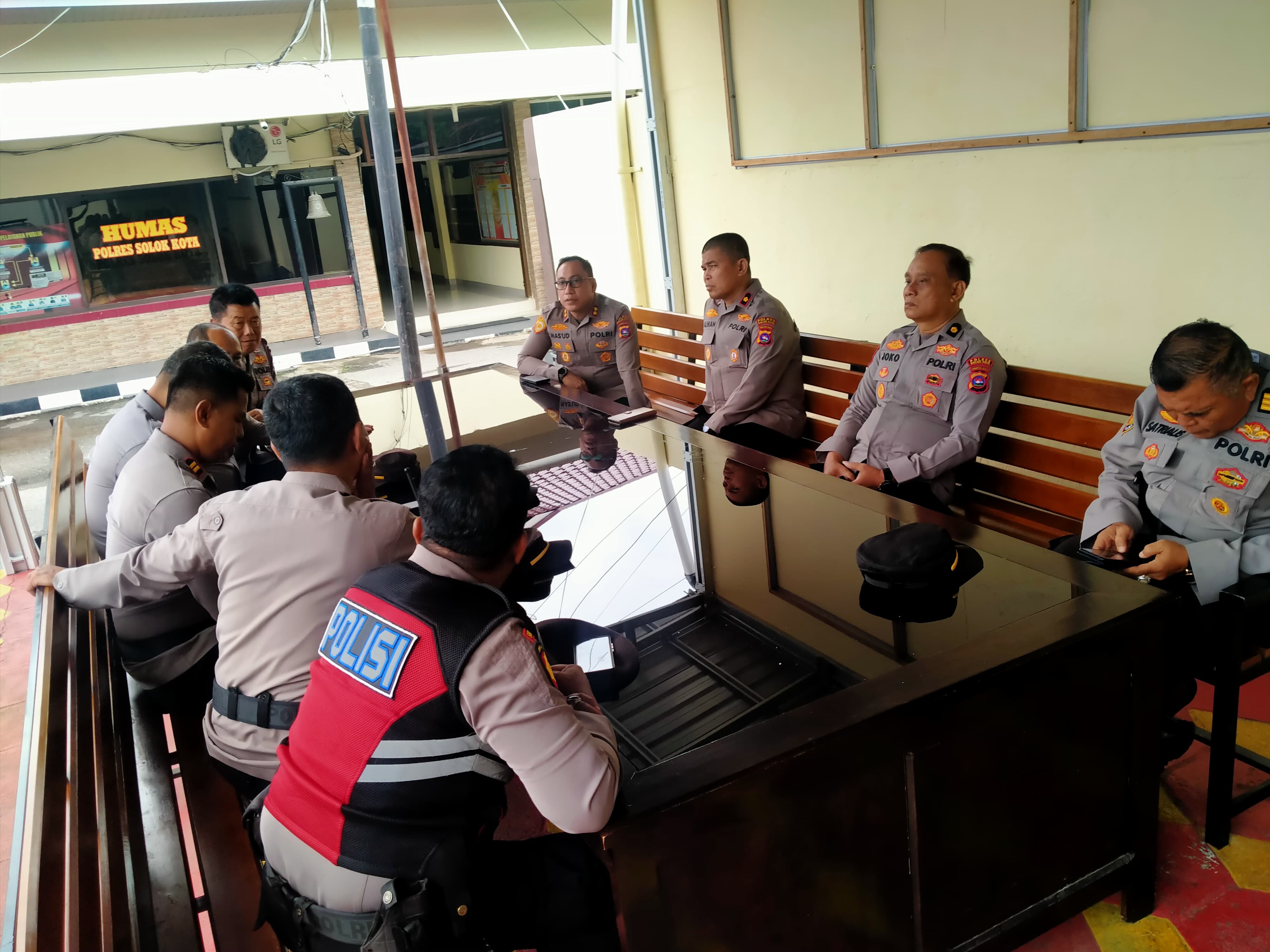 Kapolres Solok Kota Pimpin Rapat Anev Bahas Penyaluran Beras Murah dan Ketahanan Pangan Jagung