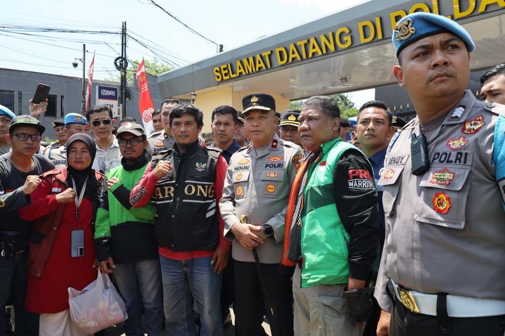 Kapolda Banten Temui Aksi Solidaritas Ojol, Tegaskan Proses Hukum Berjalan Tegas dan&nbsp;Transparan