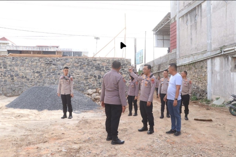 Kapolresta Bukittinggi Lakukan Pengecekan Pembangunan SPPG di Ipuh Mandiangin, Polresta Siap Dukung Program Makan Bergizi Gratis