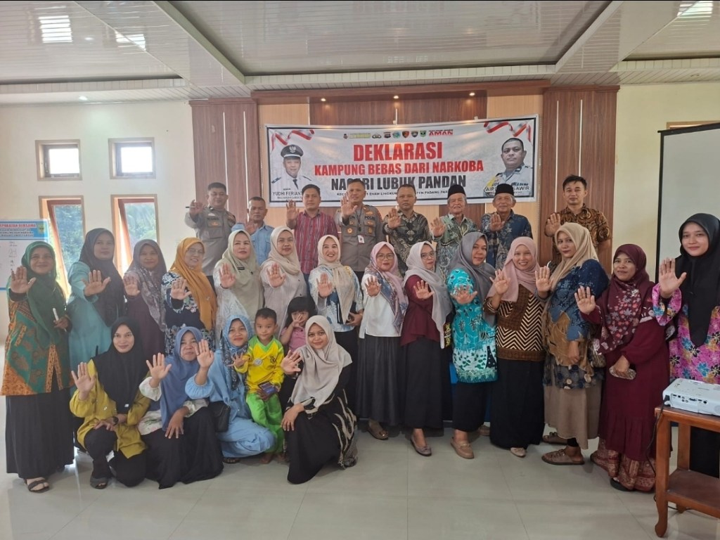 Kasat Narkoba Polres Pd. Pariaman Hadiri Deklarasi Kampung Bebas Narkoba di Nagari Lubuk Pandan Kec. 2×11 Enam&nbsp;Lingkung.