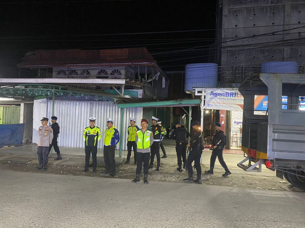 Polres Pasaman Barat Gelar Patroli Berskala Besar Guna Wujudkan Kamtibmas Yang Aman dan&nbsp;Kondusif