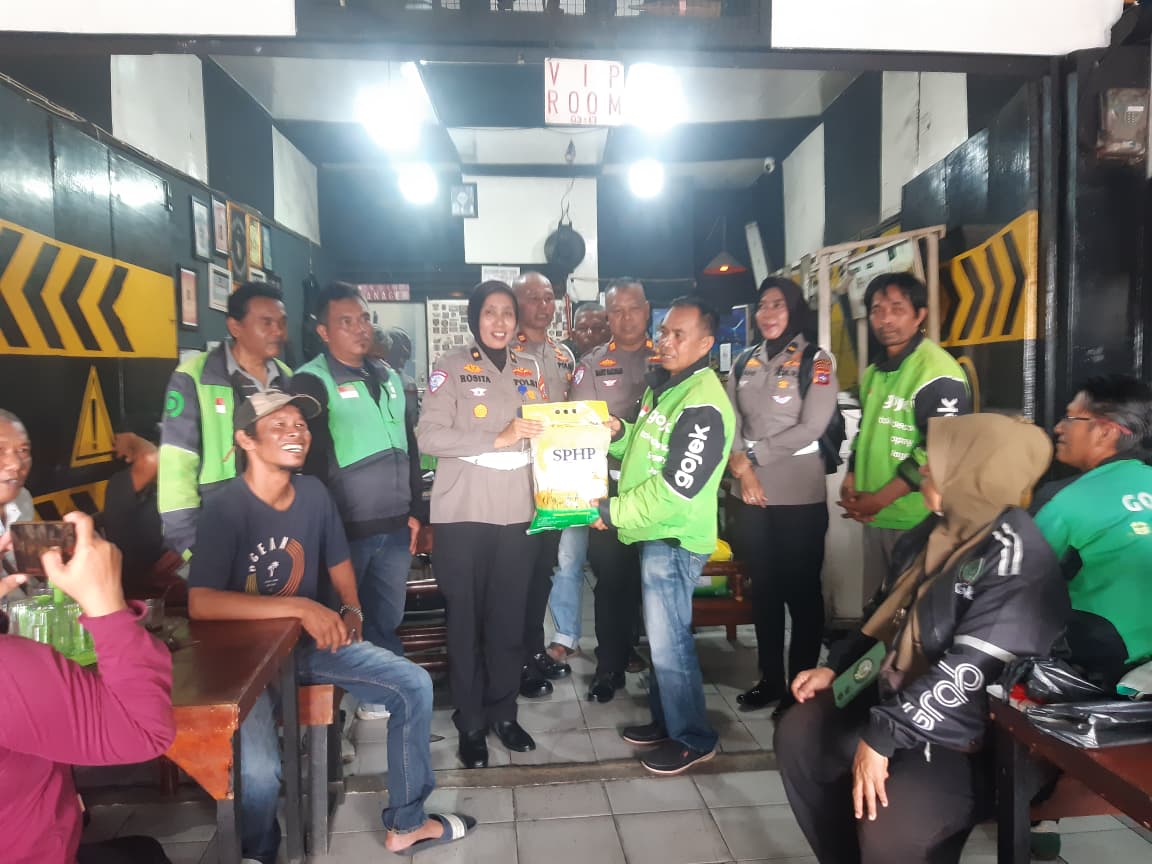 Ditlantas Polda Sumbar Ajak Ojek Online Jadi Pelopor Kamtibmas di Padang