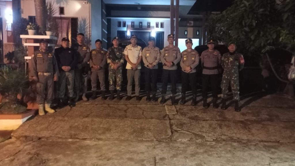 Sinergi Malam Hari: Patroli Gabungan Pastikan Sungai Pagu Tetap&nbsp;Kondusif