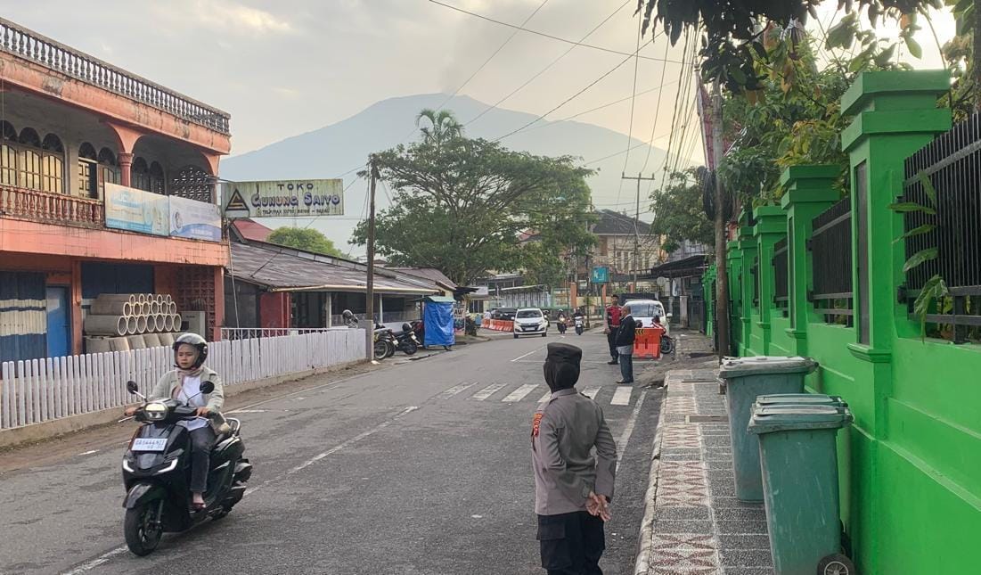 Polwan Polres Padang Panjang Laksanakan Patroli Presisi, Jaga Harkamtibmas