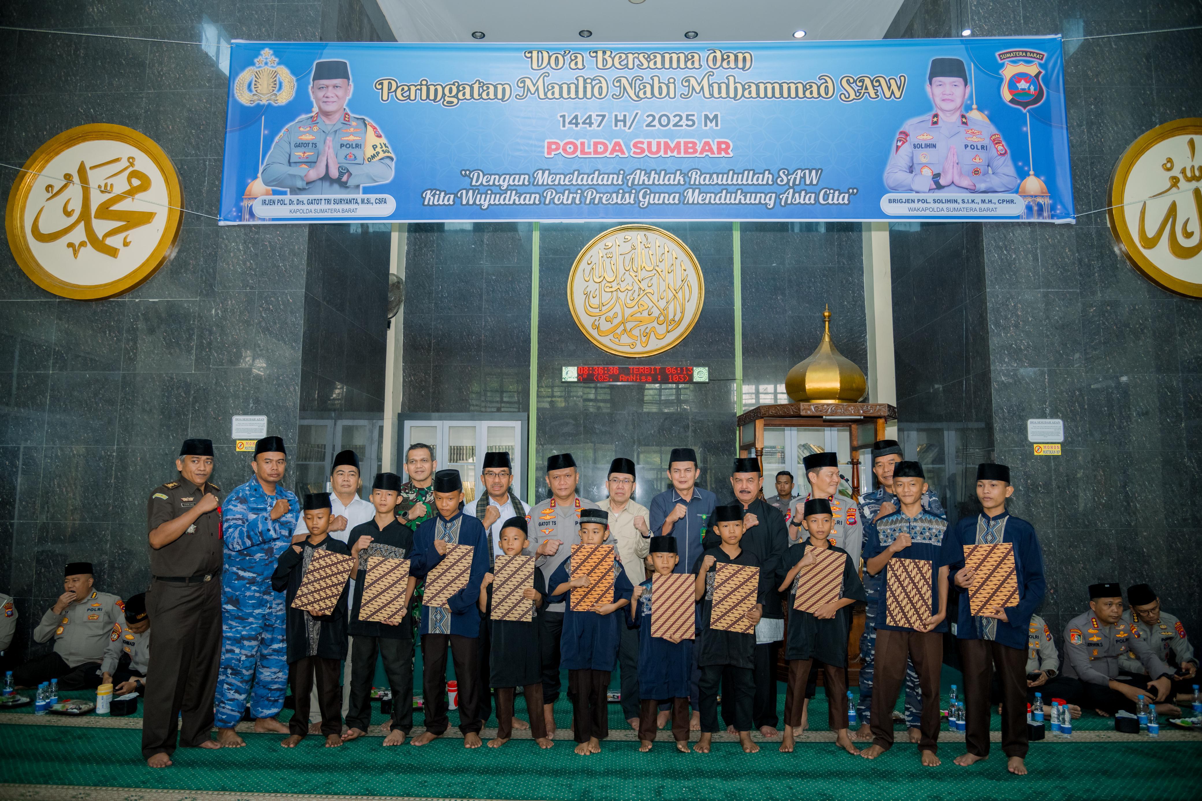 Polda Sumbar Gelar Doa Bersama dan Peringatan Maulid Nabi Muhammad SAW