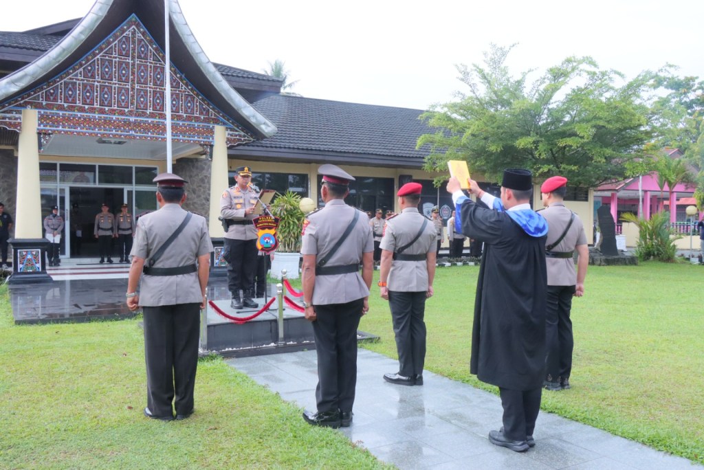 Polres Payakumbuh Gelar Sertijab Pejabat Utama dan&nbsp;Kapolsek
