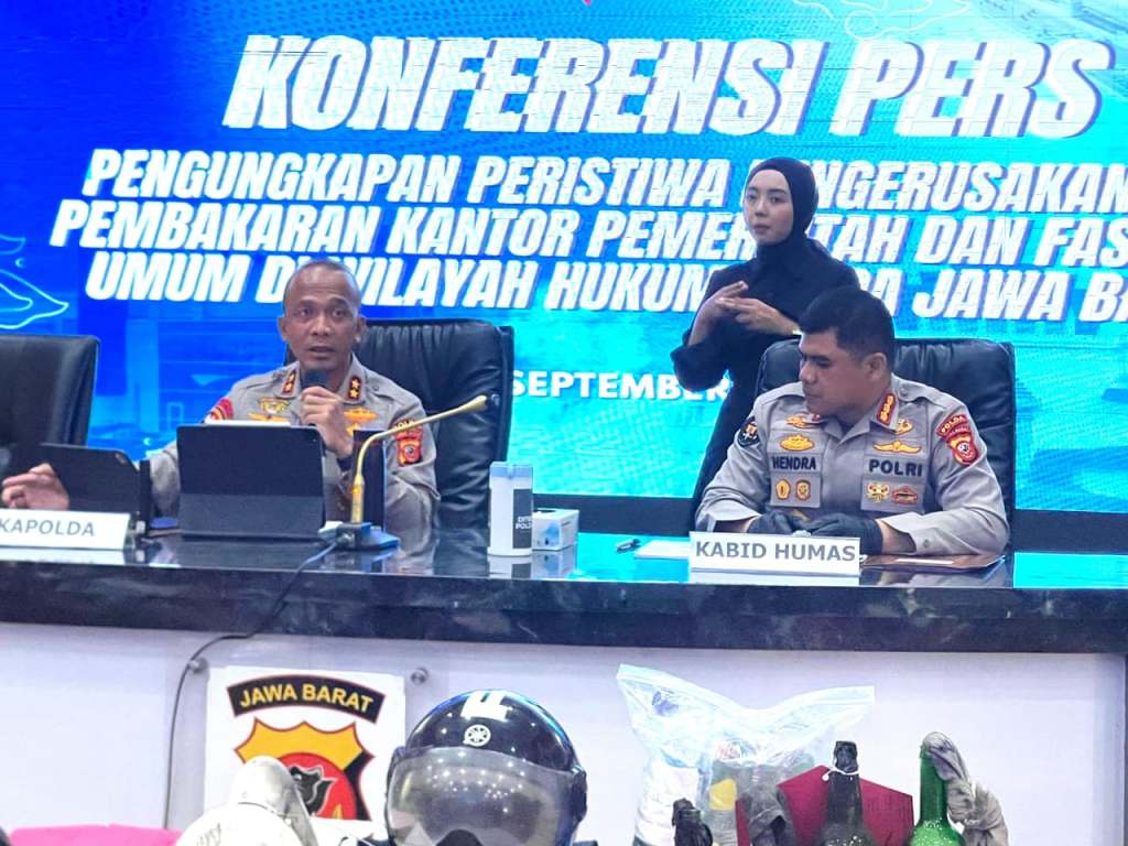 Polda Jabar Tetapkan 26 Tersangka Kasus Pembakaran Kantor Pemerintah dan Fasilitas&nbsp;Umum