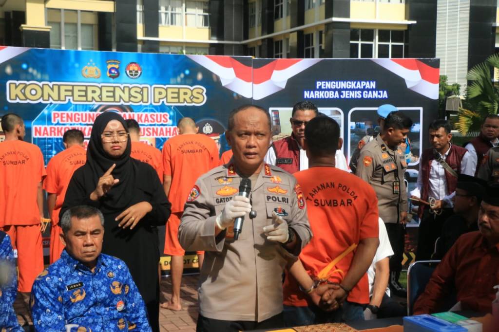 Polisi Bongkar 37 Kasus Narkoba, Sita 50 Kg Sabu dan 49 Kg Ganja di&nbsp;Sumbar