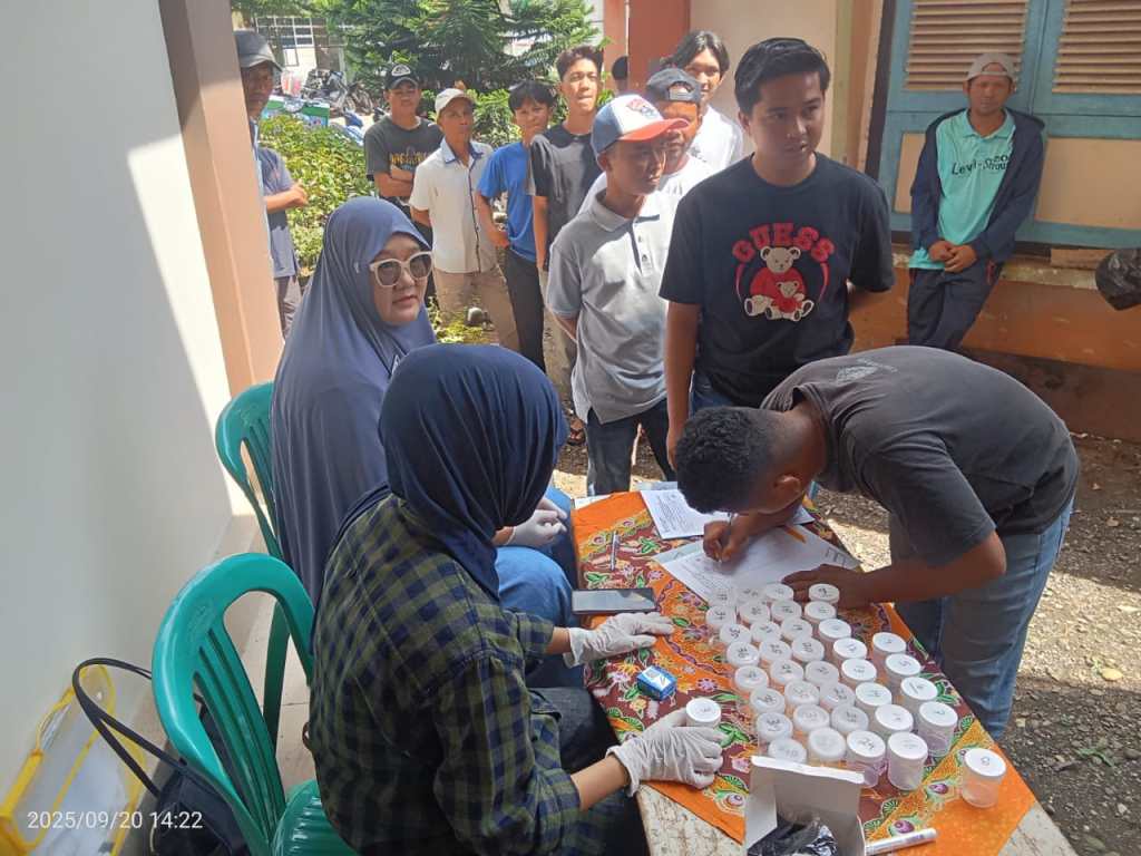 Polsek Harau Gandeng BNN Gelar Tes Urine Calon Petugas Dan Pengelola Objek Wisata Di Kapalo Banda&nbsp;Taram