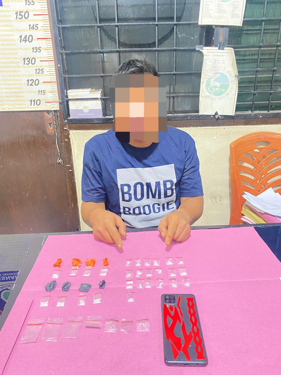 Diduga Edarkan Narkotika, Satu Orang Warga Latina Diamankan Polisi dengan 27 Paket&nbsp;Sabu