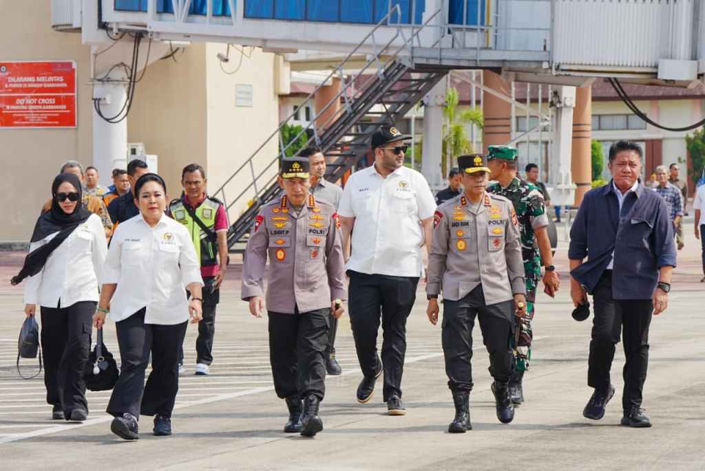 Anggota Komisi IV Apresiasi Inovasi Polisi Olah Eceng Gondok Jadi&nbsp;Pupuk