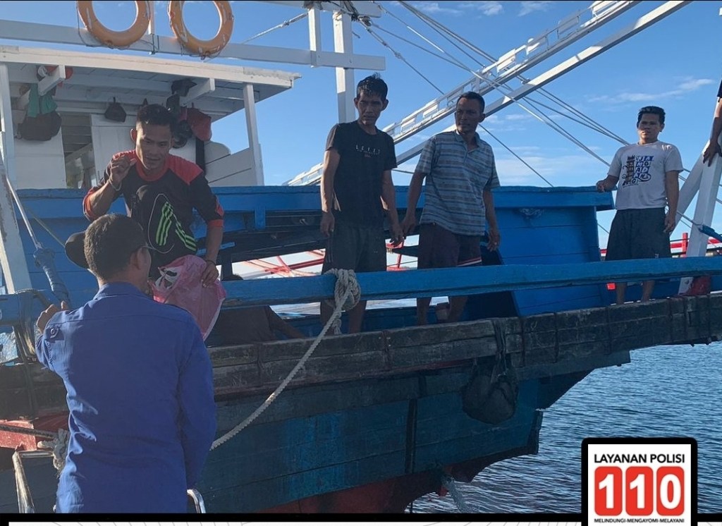 Sat Polairud Polres Pesisir Selatan Gelar Patroli Laut, Dorong Nelayan Jaga Keberlanjutan Ekosistem&nbsp;Maritim