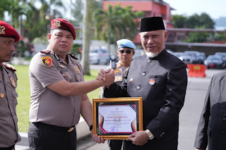 Penghargaan Gemilang: 9 Personel Polda Sumbar Diapresiasi Gubernur atas Keberhasilan Ungkap Kasus Narkoba Jumlah&nbsp;Besar
