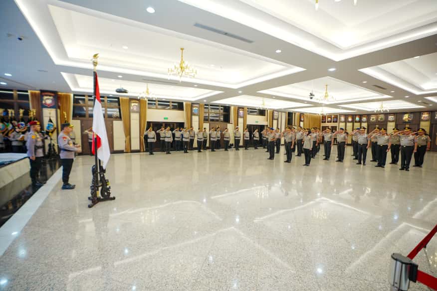 27 Perwira Tinggi Polri Naik Pangkat, 4 Naik Menjadi&nbsp;Komjen