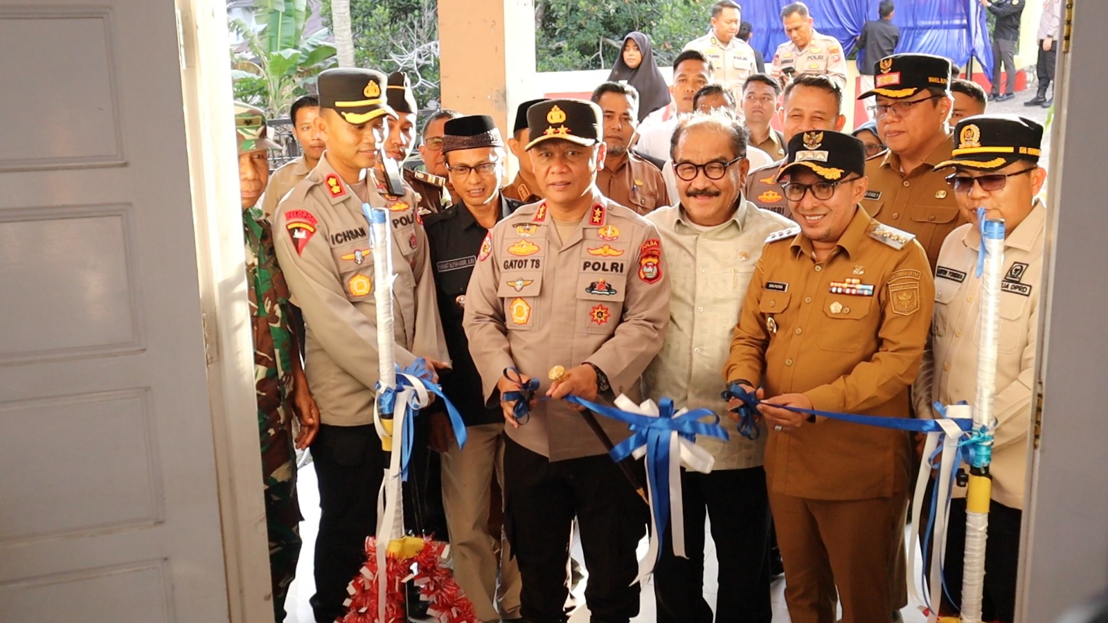 Kapolda Sumbar Resmikan Nagari Baringin sebagai Nagari Bebas dari LGBT: Komitmen Bersama Menjaga Moral dan Nilai Adat
