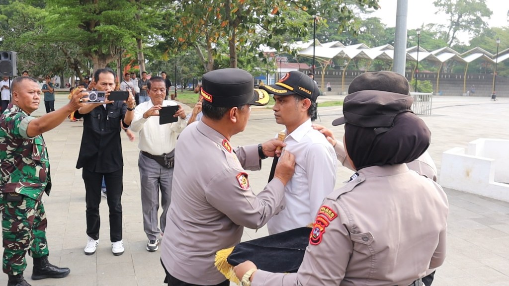 Kapolda Sumbar Kukuhkan 288 Satkamling Digital Tanah Datar: Sinergi Inovatif Wujudkan Keamanan&nbsp;Lingkungan