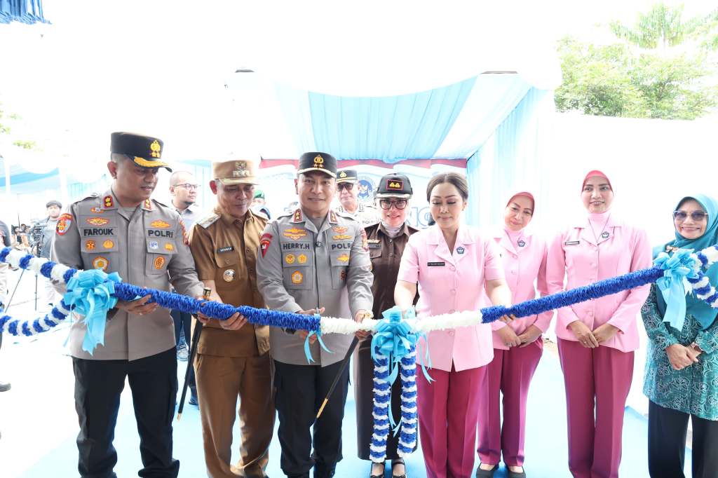 Dukung Program MBG, Kapolda Riau Resmikan SPPG di&nbsp;Inhil