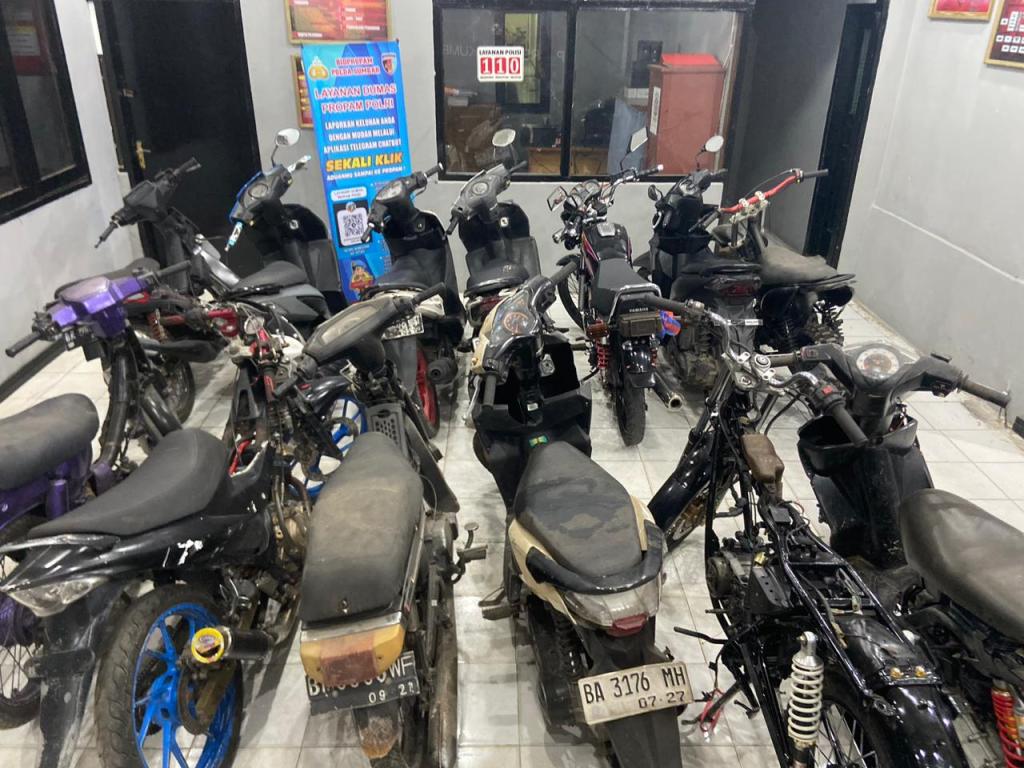 Tangkap Pelaku Curanmor di Kedai Tuak, Sat Reskrim Polres Payakumbuh Amankan Puluhan Sepeda&nbsp;Motor
