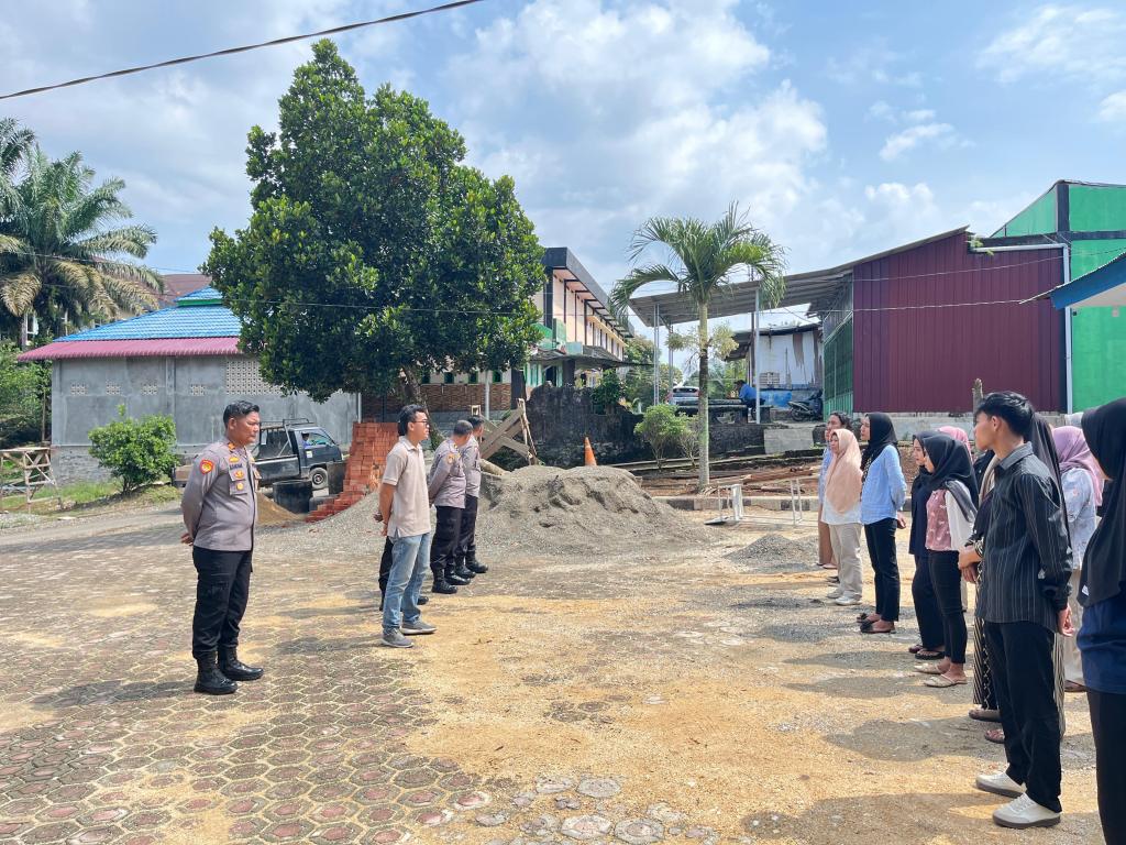 Sinkronkan Langkah: Kabagren Polres Dharmasraya Latih Calon Penjamah SPPG untuk MBG&nbsp;Sukses