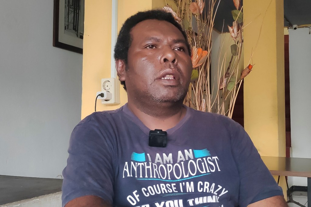 Akademisi Uncen, Apner Krei: Satgas Ops Damai Cartenz Hadirkan Harapan Baru untuk Papua yang Aman dan&nbsp;Bermartabat