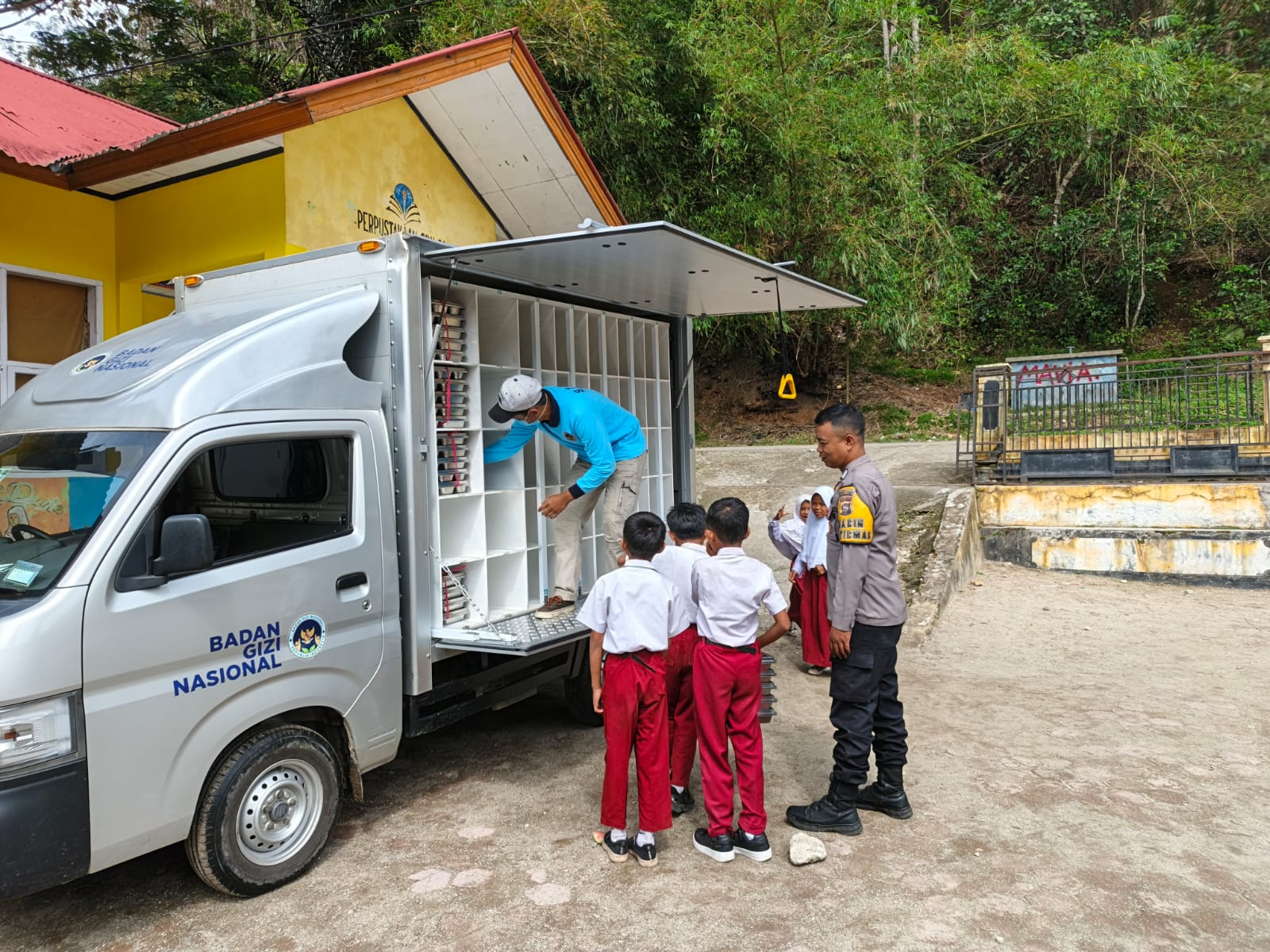 Polsek Guguk Pastikan Makanan Bergizi Gratis Aman di SDN Simpang Kapuak