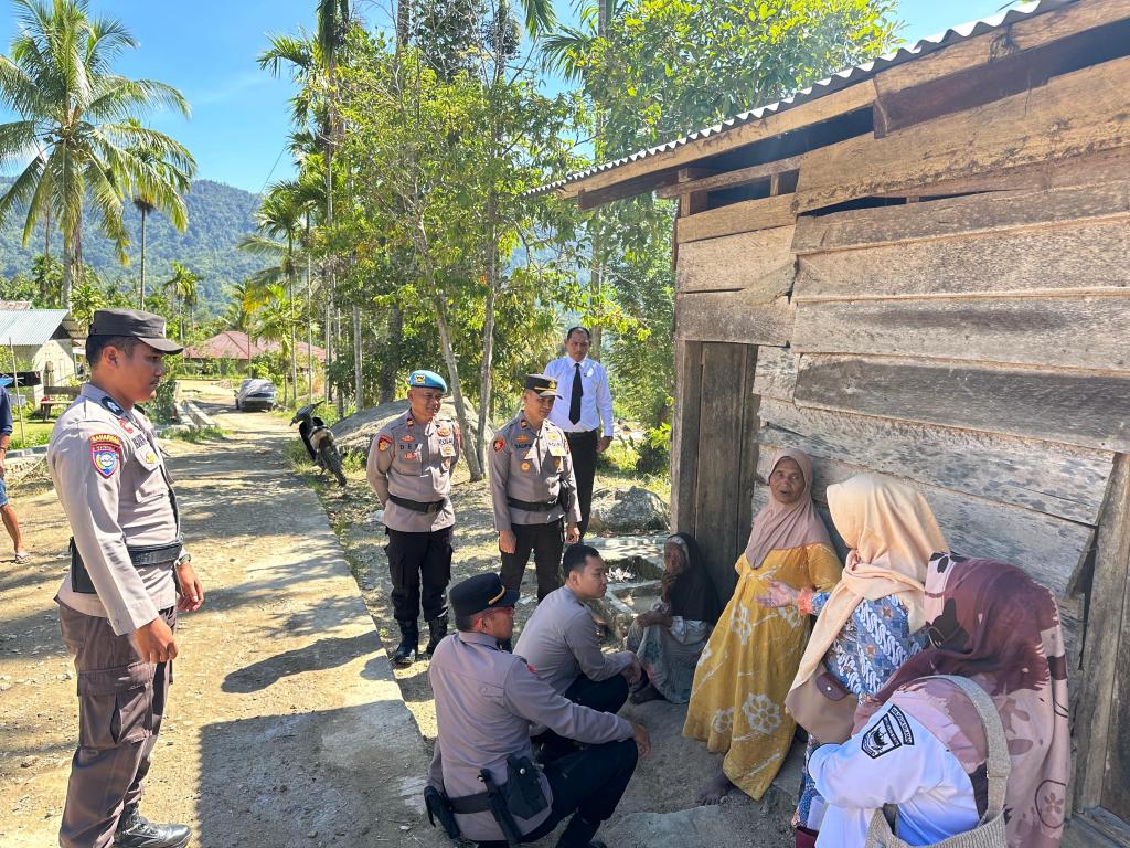 Aksi Kemanusiaan Nyata: Kapolres Solsel Sambangi Lansia di&nbsp;KPGD