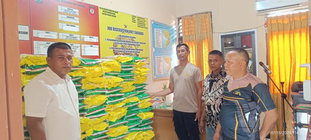 Polres Dharmasraya Distribusikan 4 Ton Beras SPHP untuk Program Pangan&nbsp;Murah