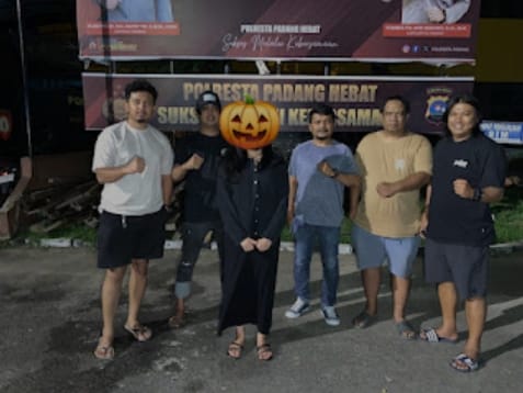 Wanita Residivis Kembali Ditangkap Usai Terekam CCTV Mencuri di Minimarket&nbsp;Padang