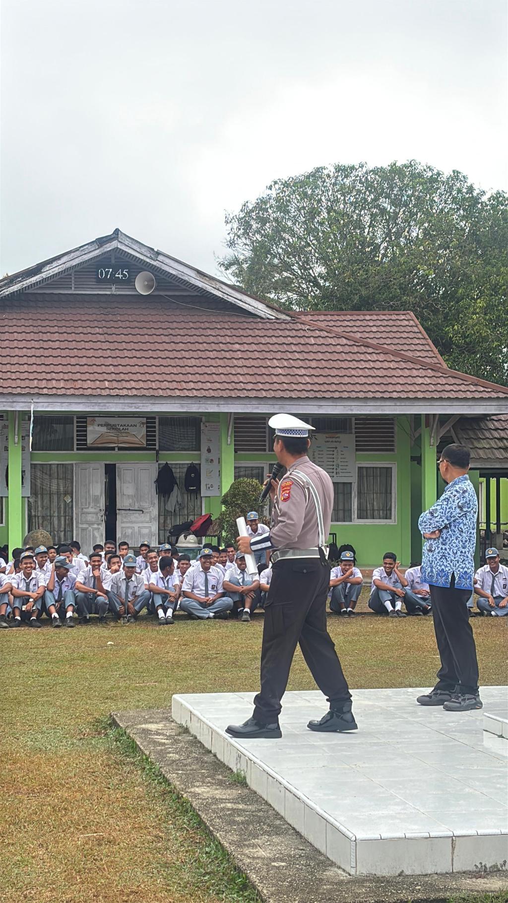 Sat Lantas Polres 50 Kota Gelar Program Police Goes to School di SMK Negeri 1&nbsp;Guguk