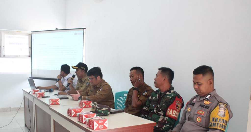 Bhabinkamtibmas Nagari Koto Tuo Hadiri Rapat Pembentukan POSBANKUM dan KADARKUM di Nagari Koto&nbsp;Tuo