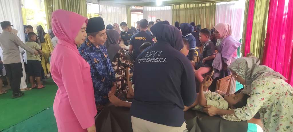 Rayakan HUT ke-54, Korpri Polda Sumbar Gelar Pengobatan Gratis dan Khitanan Massal di Bungus Teluk&nbsp;Kabung