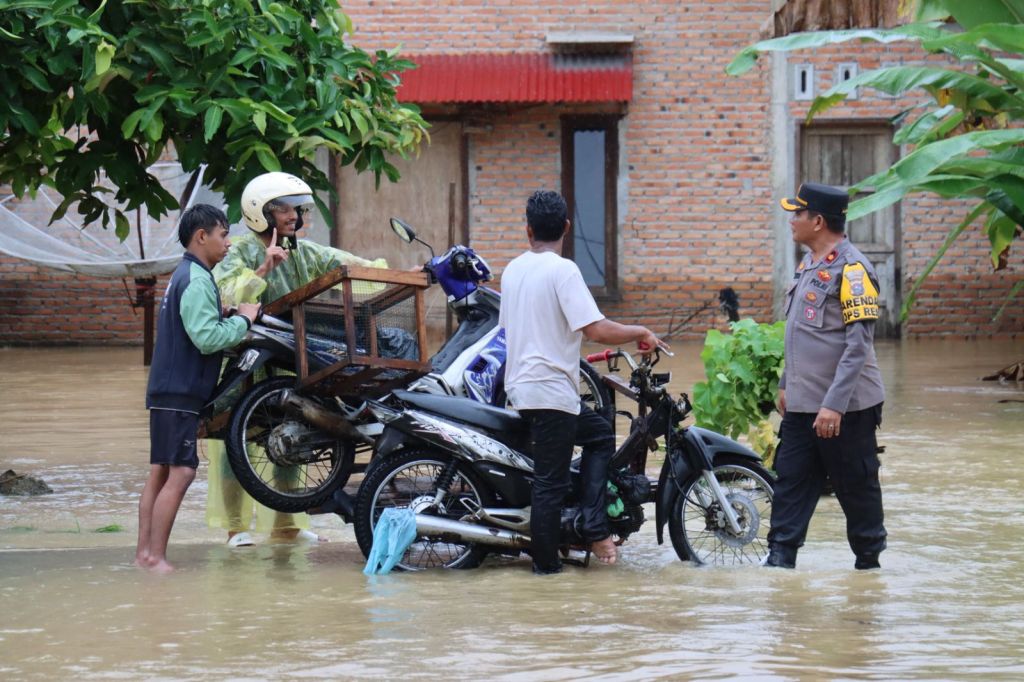 Aksi Cepat Tanggap Bencana, Personel Polres Pasaman Barat dan Polsek Jajaran Disiagakan di Lokasi Rawan&nbsp;Bencana