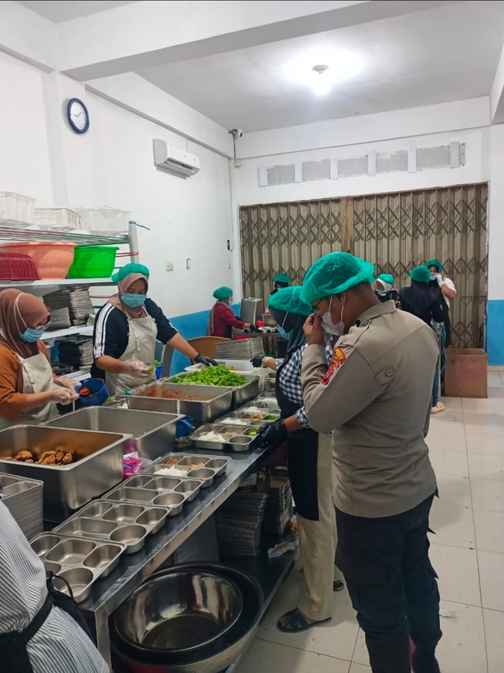 Sie Dokkes Polres 50 Kota Gelar Pengecekan Food Safety di SPPG Yayasan Kemala&nbsp;Bhayangkari