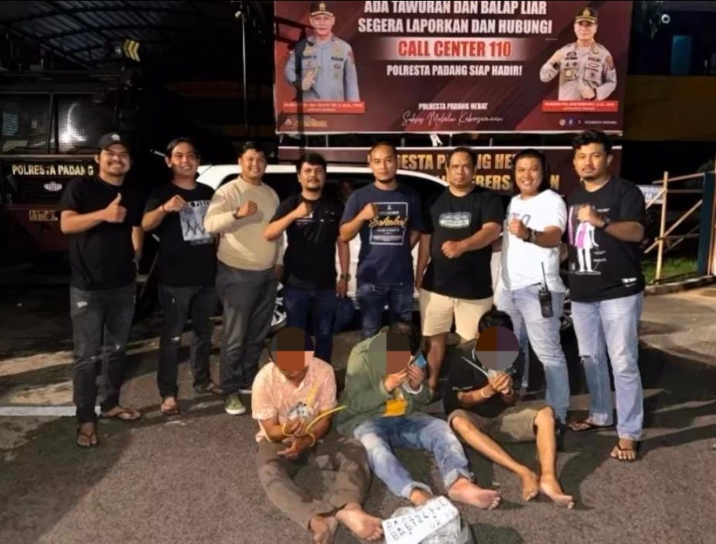 Jaringan Pencuri Lintas Bank Bermodus Ganjal ATM Dibekuk Tim Klewang Polresta&nbsp;Padang