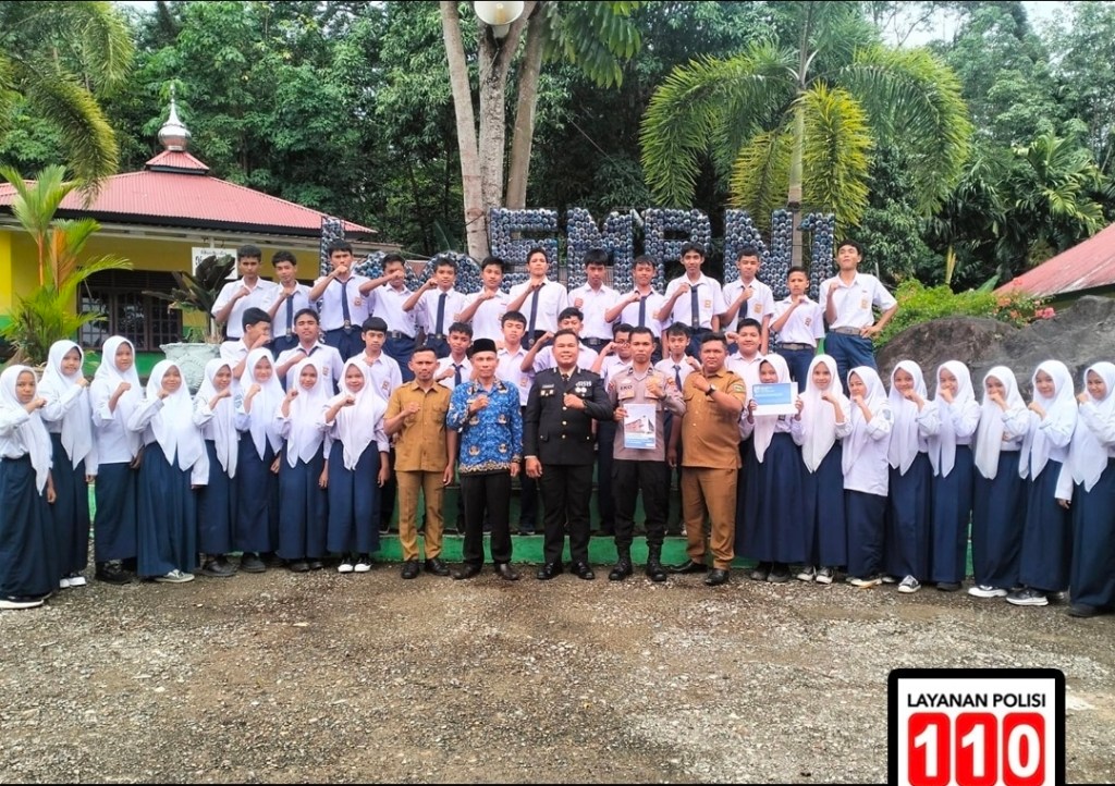 Jaring Calon Taruna, Polsek Bayang Sosialisasi Penerimaan Siswa SMA Kemala Taruna&nbsp;Bhayangkara