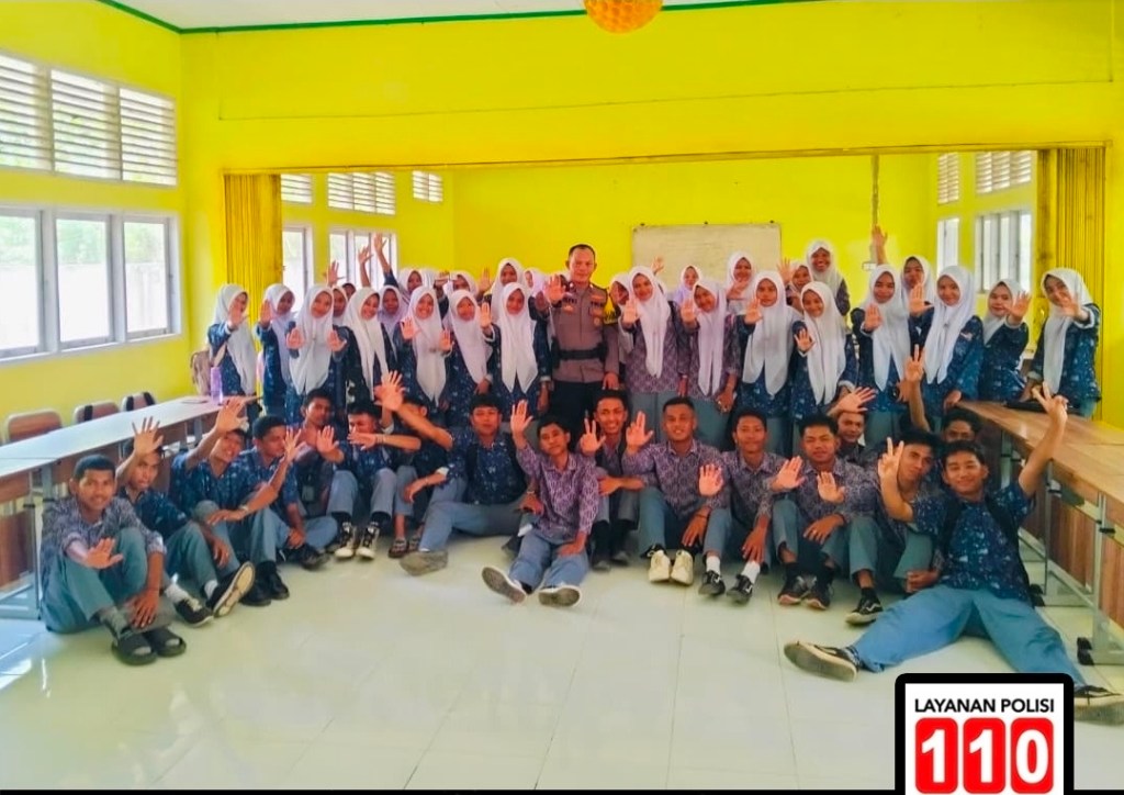 Bentengi Generasi Muda, Polsek Ranah Pesisir Gencarkan Sosialisasi Bahaya Narkoba di&nbsp;Sekolah
