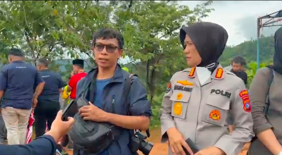 Media Lokal Apresiasi Dedikasi Polda Sumbar: Cepat Tanggap Evakuasi hingga Pemakaman Korban Bencana