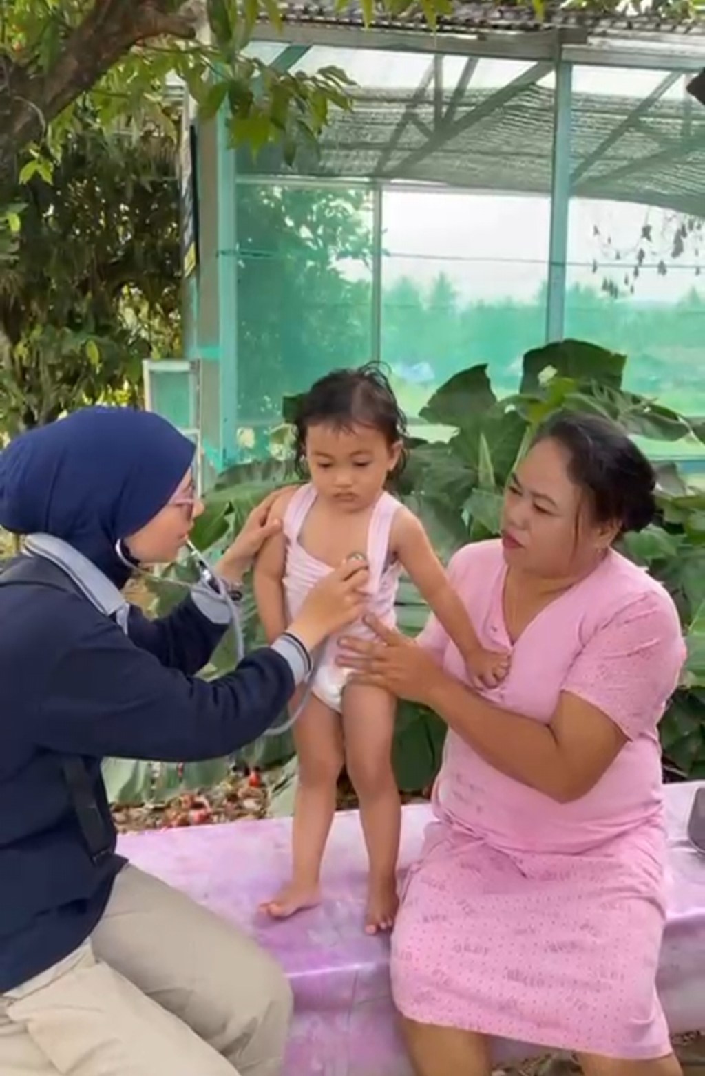 Biddokkes Polda Sumbar Gelar Bakti Kesehatan Gratis untuk Korban Banjir, Layani 648 Warga di 12&nbsp;Lokasi