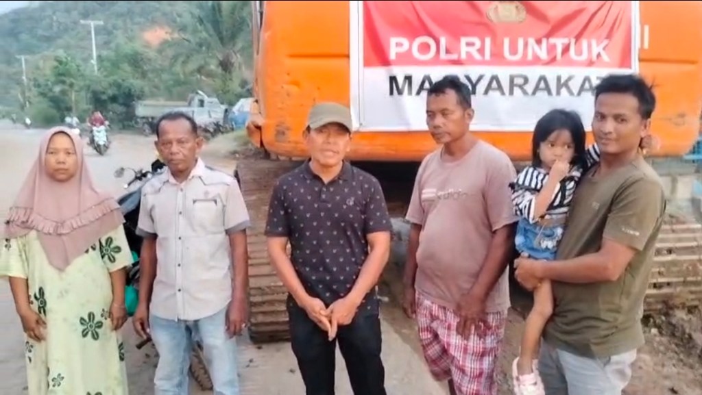 Wali Nagari Pasia Laweh Ucapkan Terima Kasih atas Bantuan Polri Tangani&nbsp;Longsor