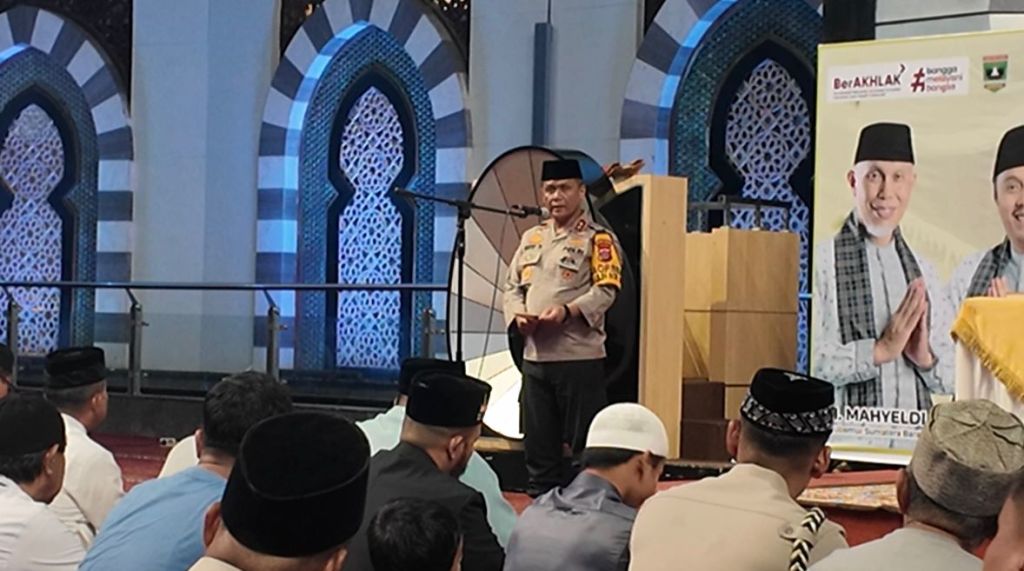 Kapolda Sumbar Irjen Pol Gatot Tri Suryanta: Pergantian Tahun Momentum Muhasabah dan Doa untuk Korban&nbsp;Bencana