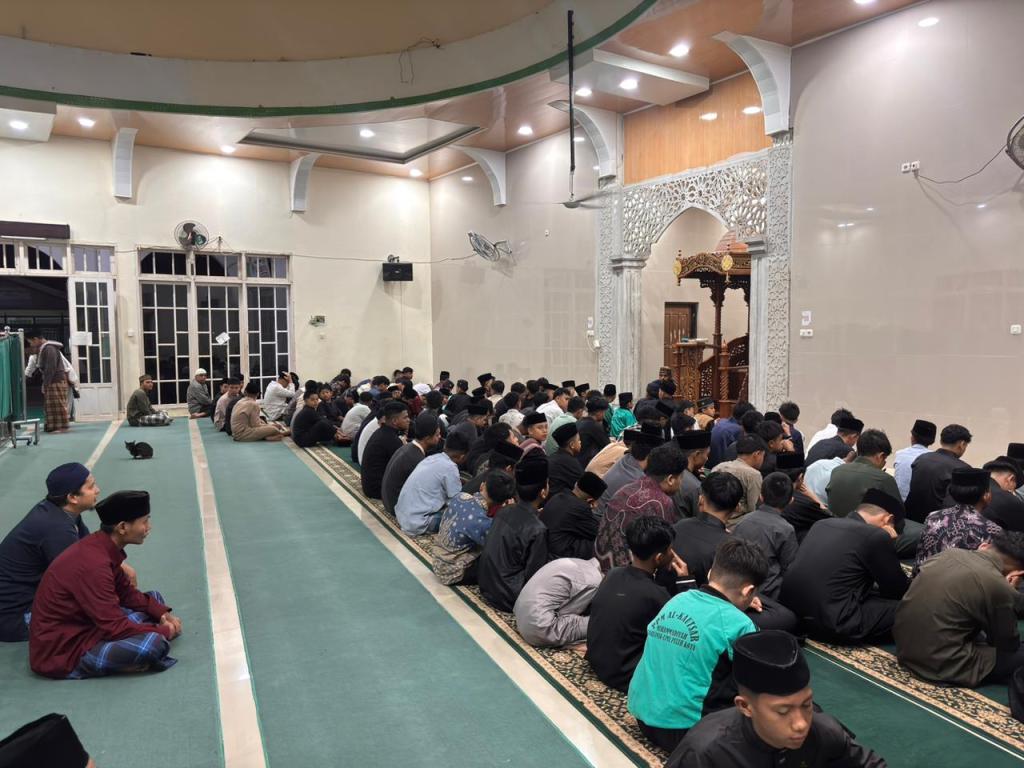 Satlantas Polres 50 Kota Laksanakan Gerakan Subuh Berjamaah, Wujudkan Polisi Religius dan&nbsp;Humanis