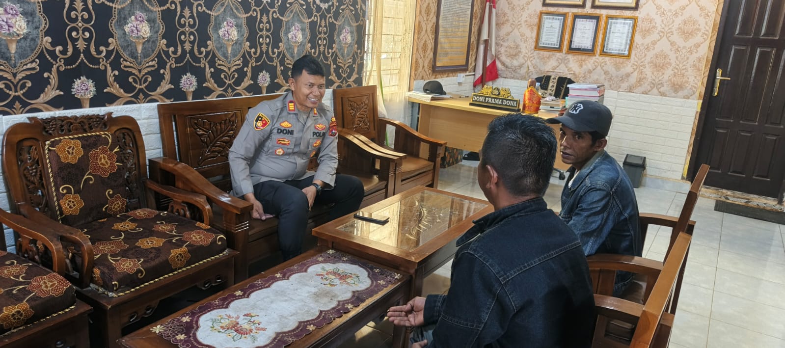 Kapolsek Guguk Berikan Pelayanan dan Penyuluhan Hukum kepada Masyarakat