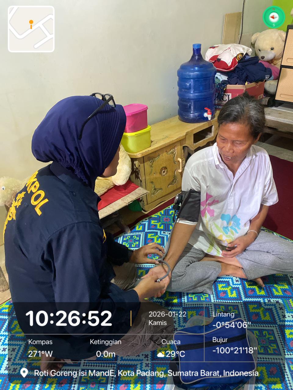 Perluas Jangkauan, Biddokkes Polda Sumbar Berikan Pengobatan Gratis bagi 86 Warga di 8 Titik&nbsp;Pascabencana