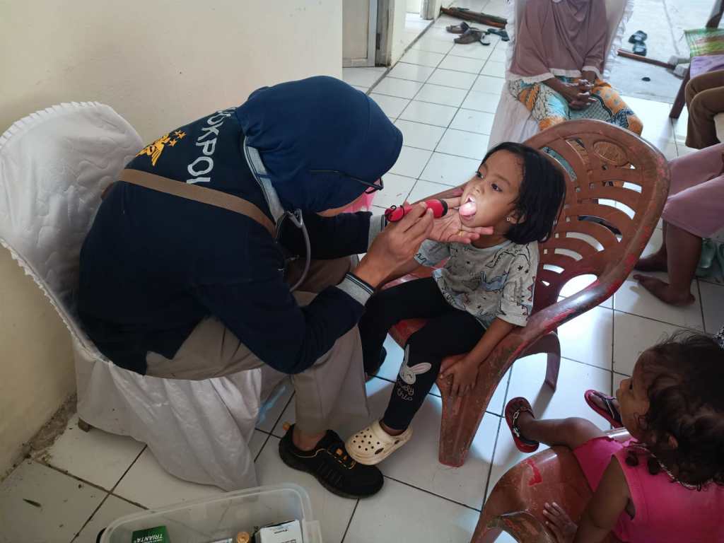 Polda Sumbar Intensifkan Bakti Kesehatan bagi Korban Banjir, 54 Warga Mendapat Pengobatan&nbsp;Gratis